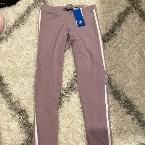 NWT. Adidas Purple Leggings Trefoil tight
